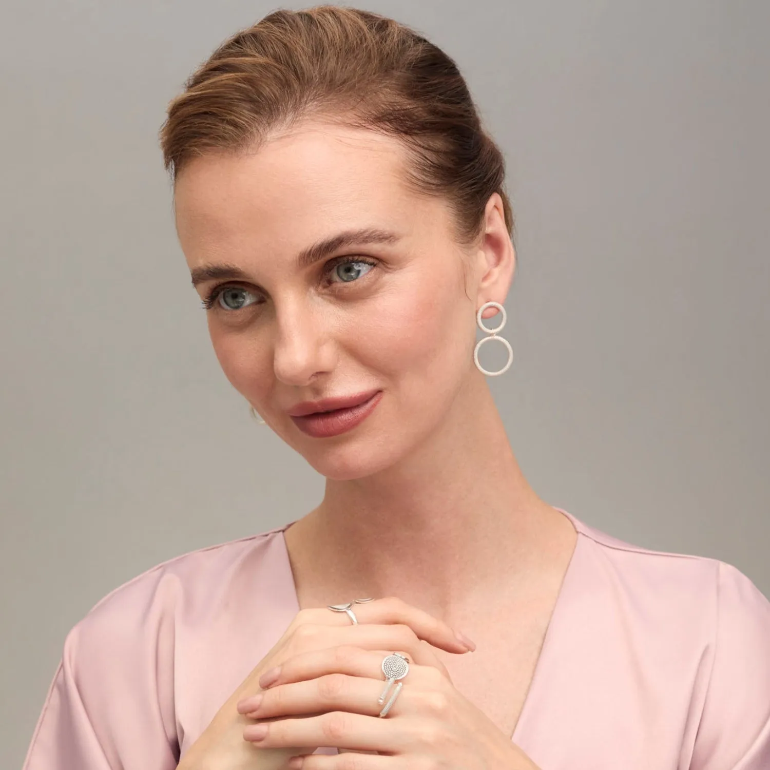 ASHER DOUBLE CIRCLE SILVER MEDIUM EARRINGS