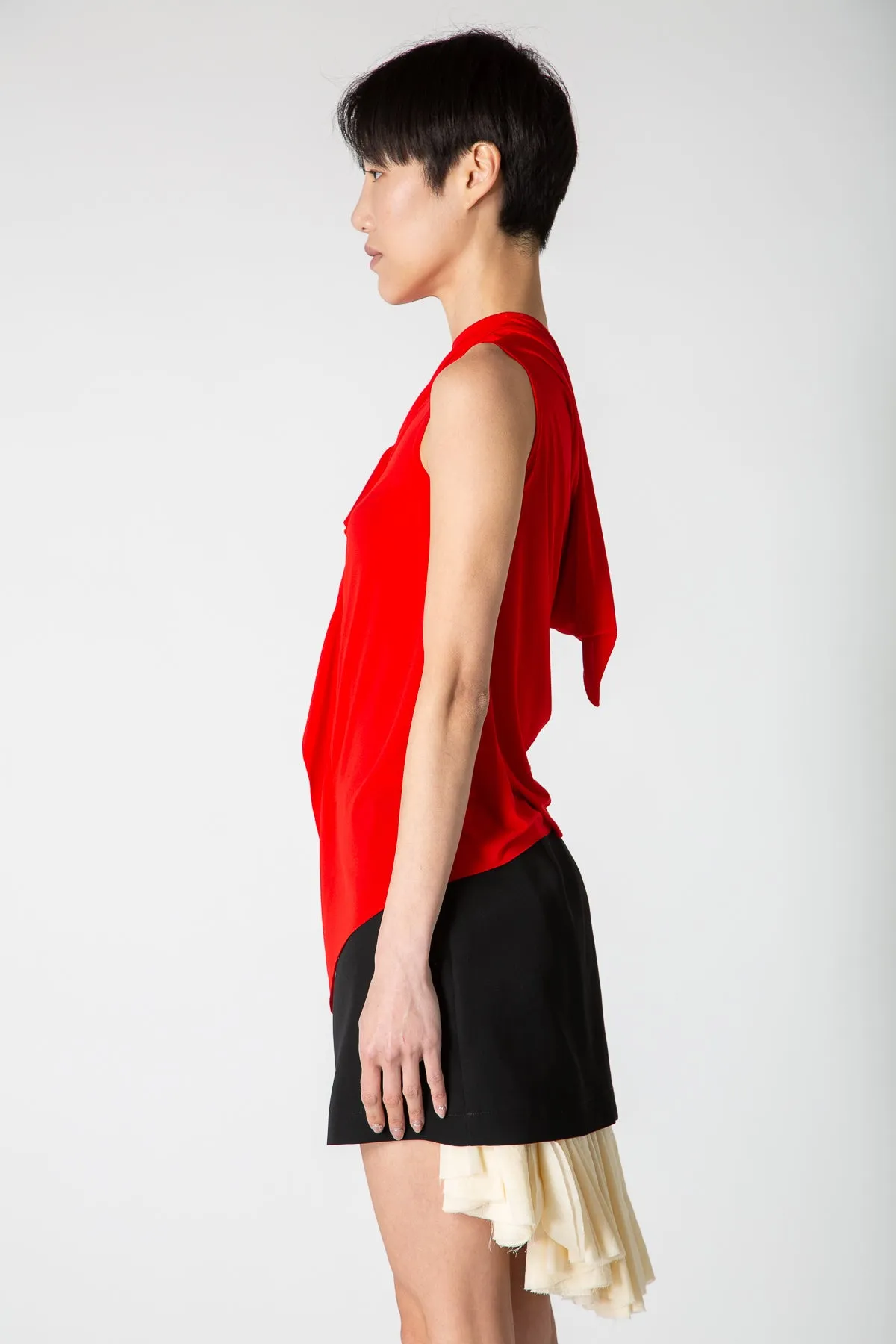 ASHLYN | SHIKAKU SLEEVELESS BLOUSE