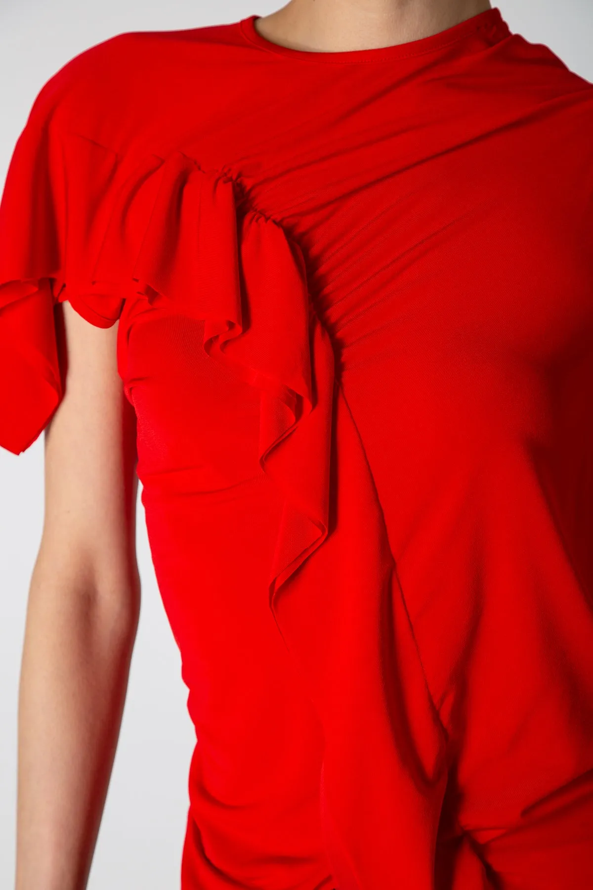 ASHLYN | SHIKAKU SLEEVELESS BLOUSE