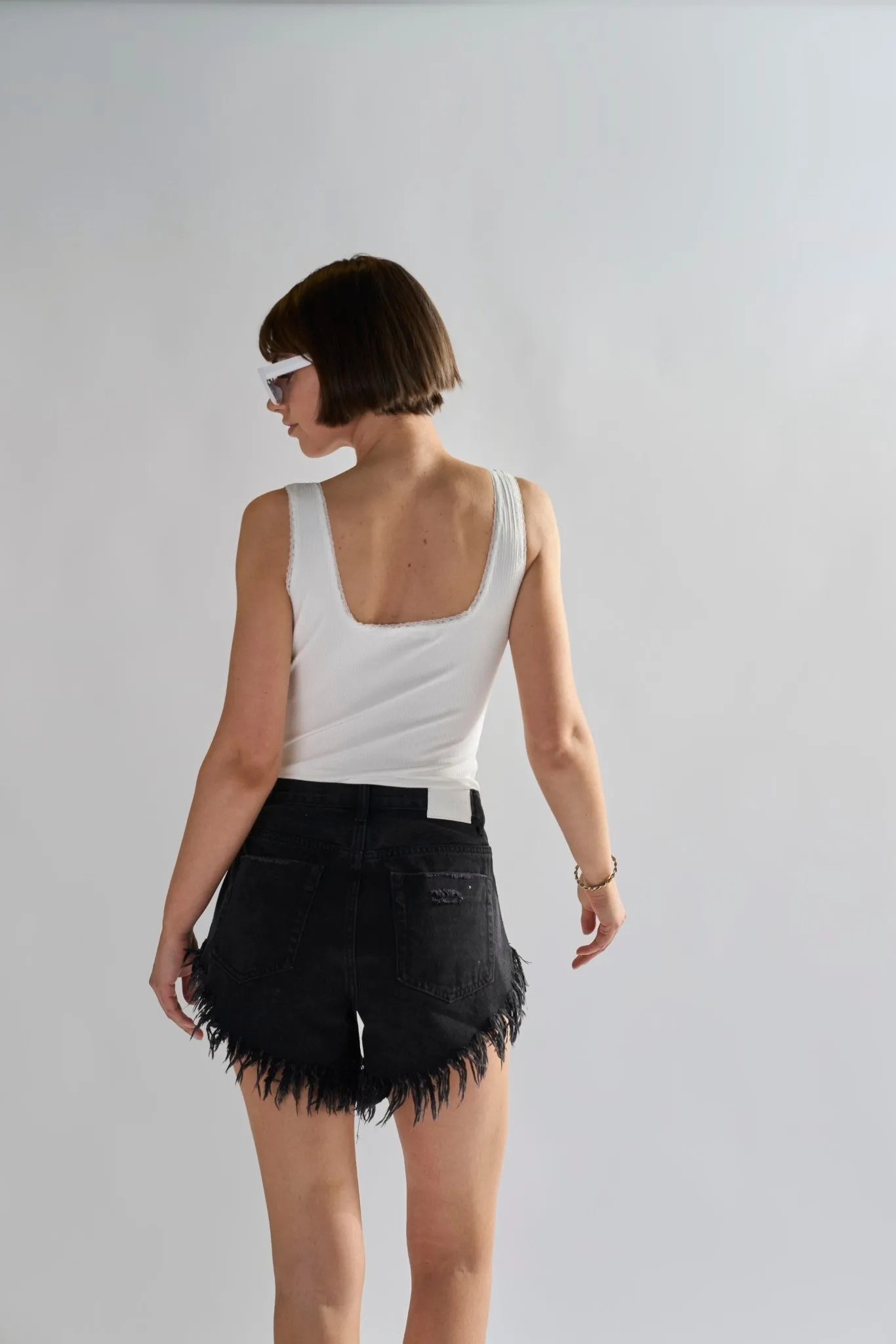 Black High-Waisted Distressed Denim-Shorts
