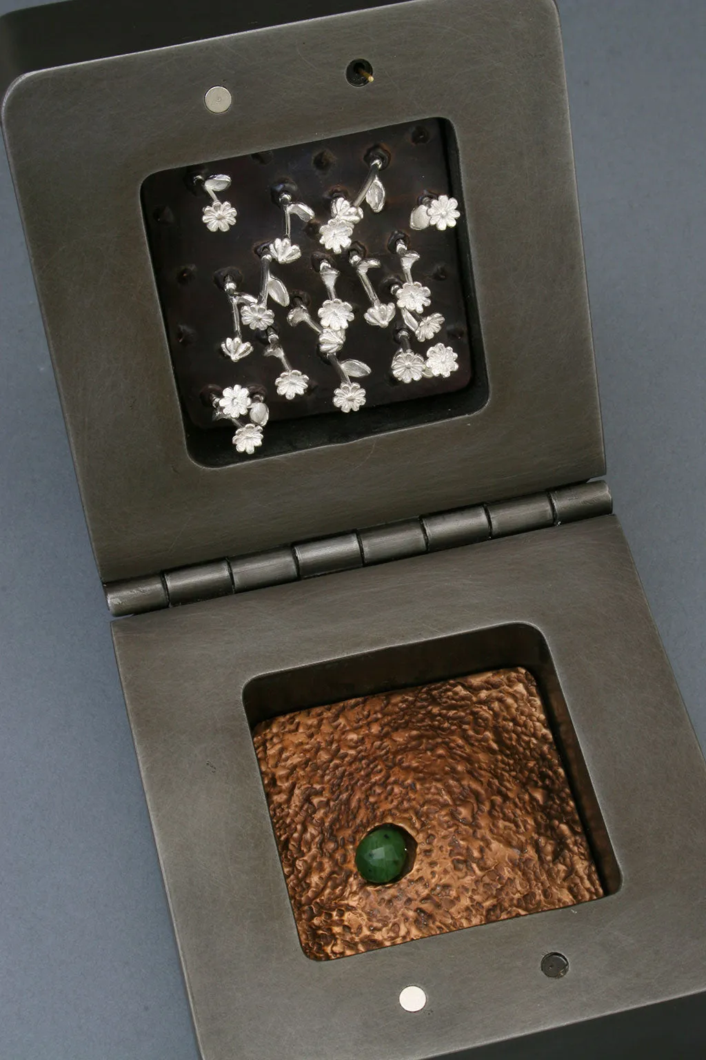 Comfort, music box
