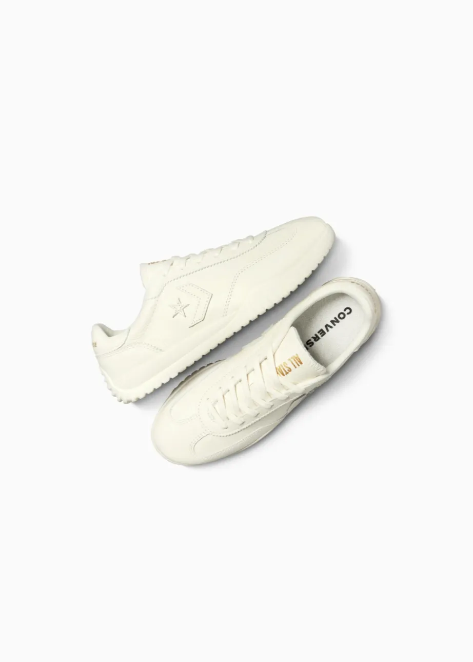 CONVERSE ALL STAR Run Star Low Trainer - Egret/Gold