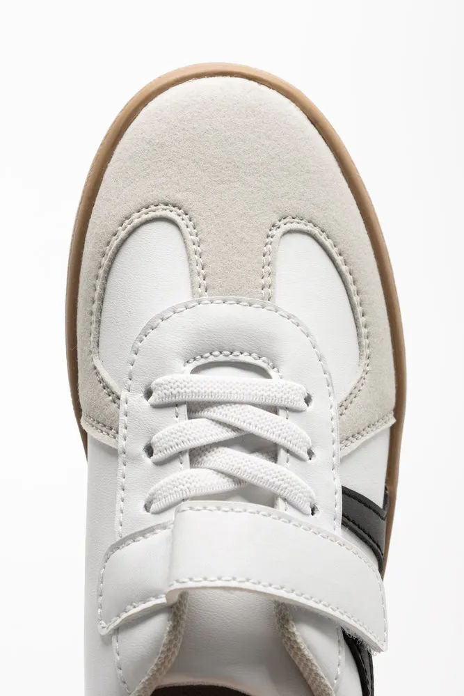 Court Sneaker White