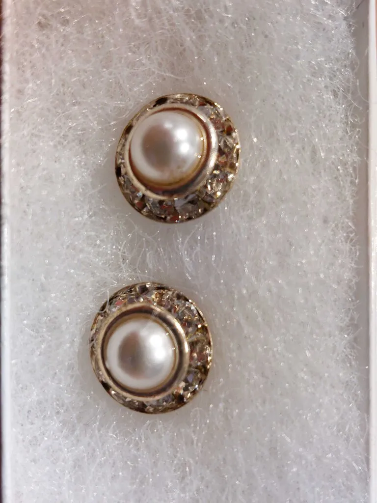 Crystal Earrings Assorted (traditional)