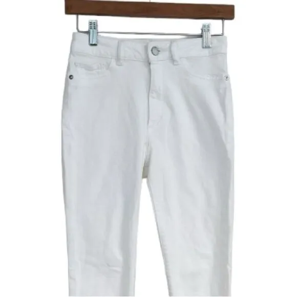 DL1961 Farrow High-Rise Skinny White Jean in Porcelain, Size 26
