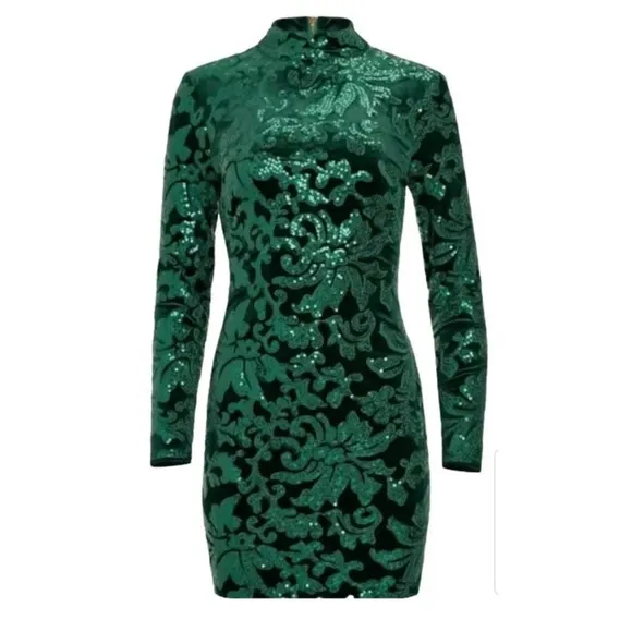 Elegant Green Patterned Dress