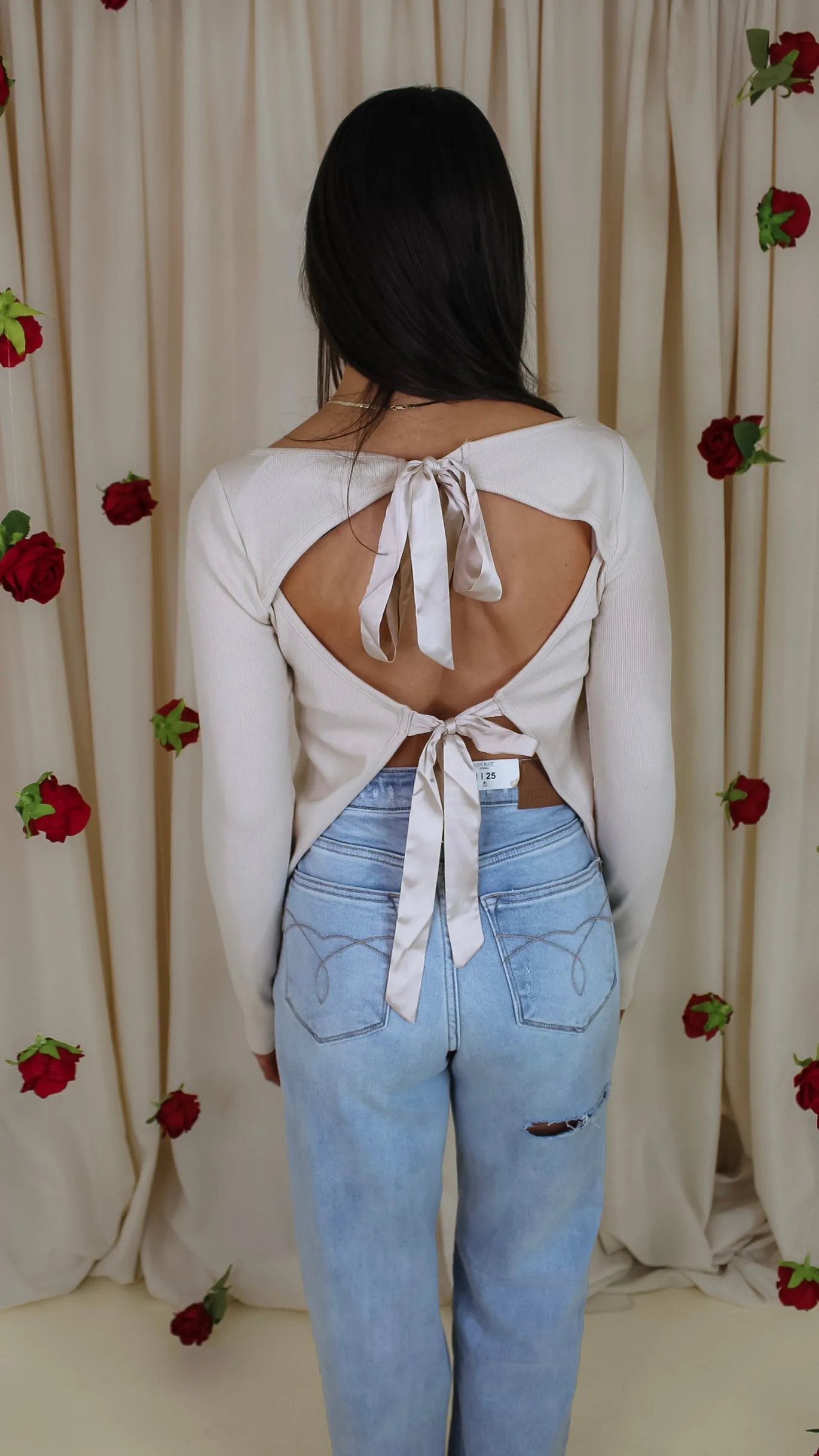Elegant One Cream Back Bow Sweater