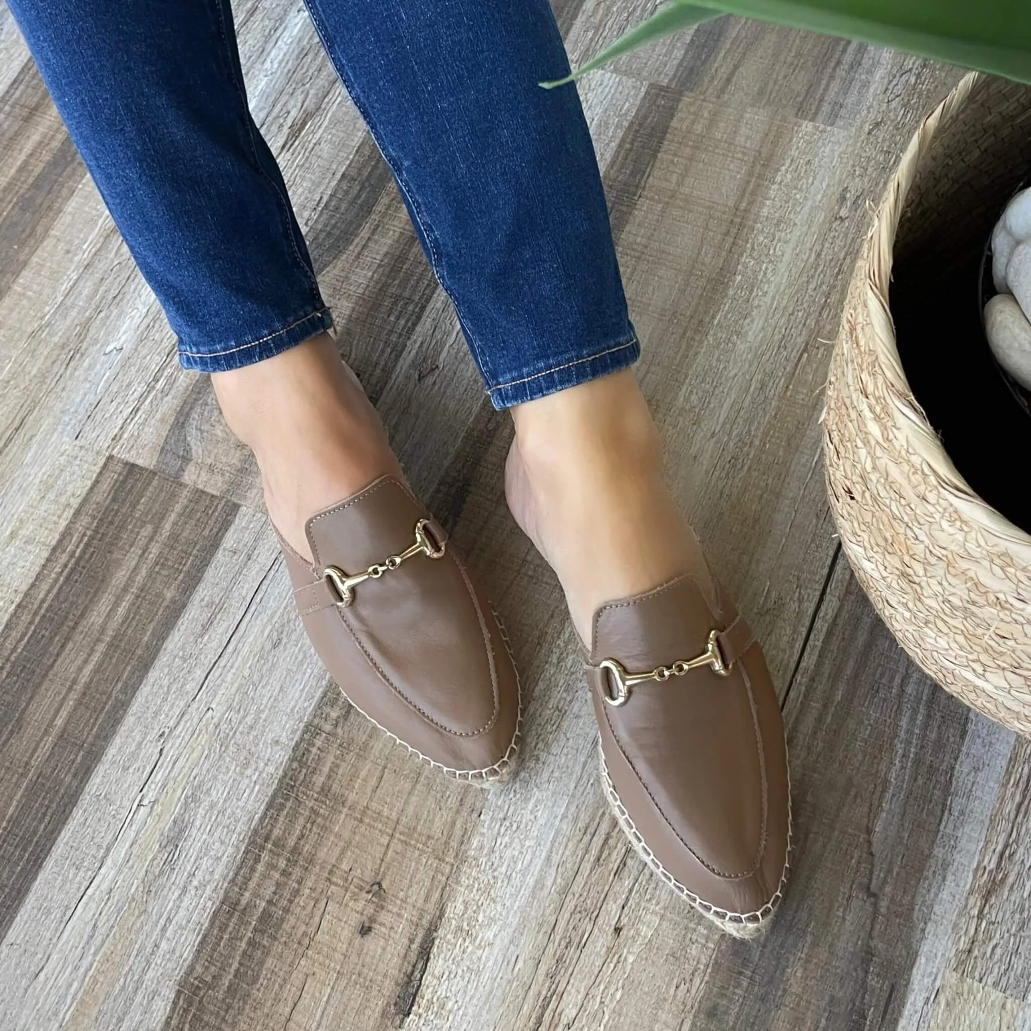 Espadrille Mule in Mocha