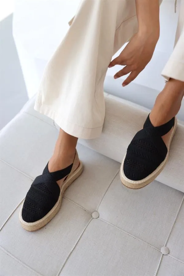 Geflochtene Espadrille-Flats mit gekreuzten Riemen für Damen