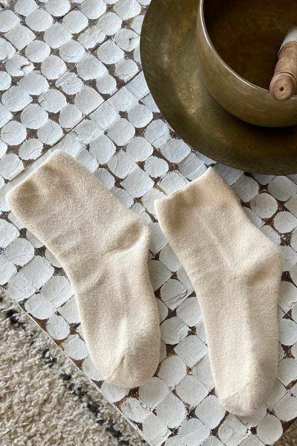 Le Bon Shoppe Cloud Socks Ecru