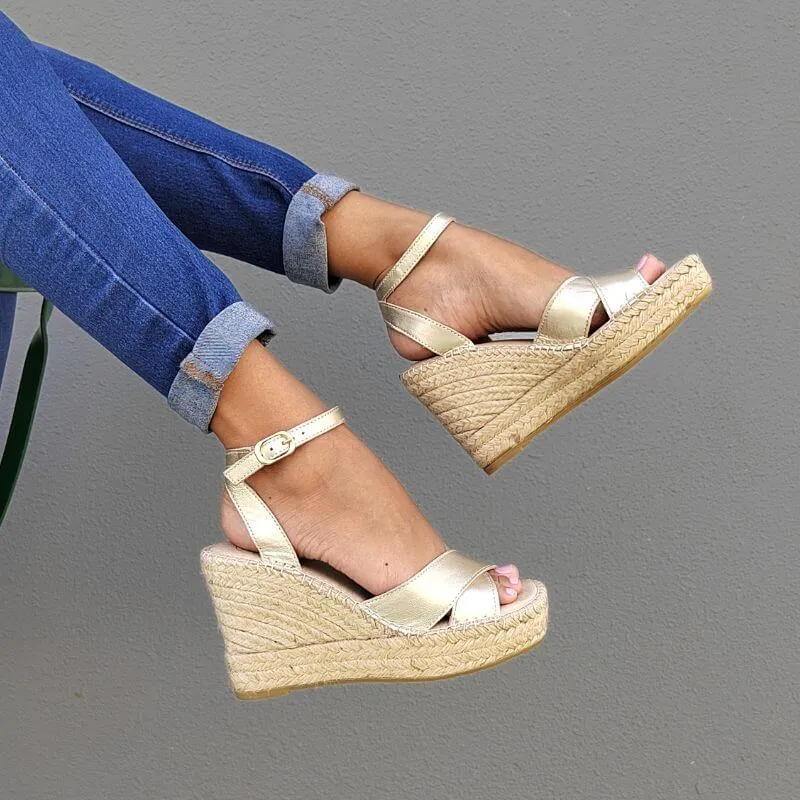 Lucia Espadrille Wedge in Champagne Metallic