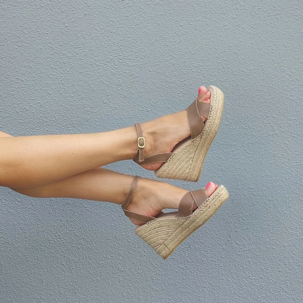 Lucia Espadrille Wedge in Mocha
