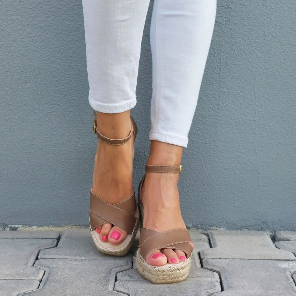 Lucia Espadrille Wedge in Mocha