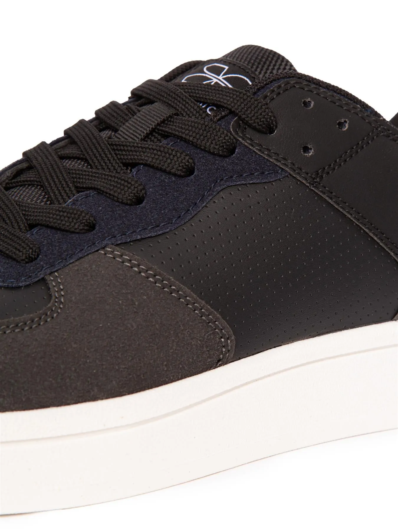 Mens Avelino Trainers Black
