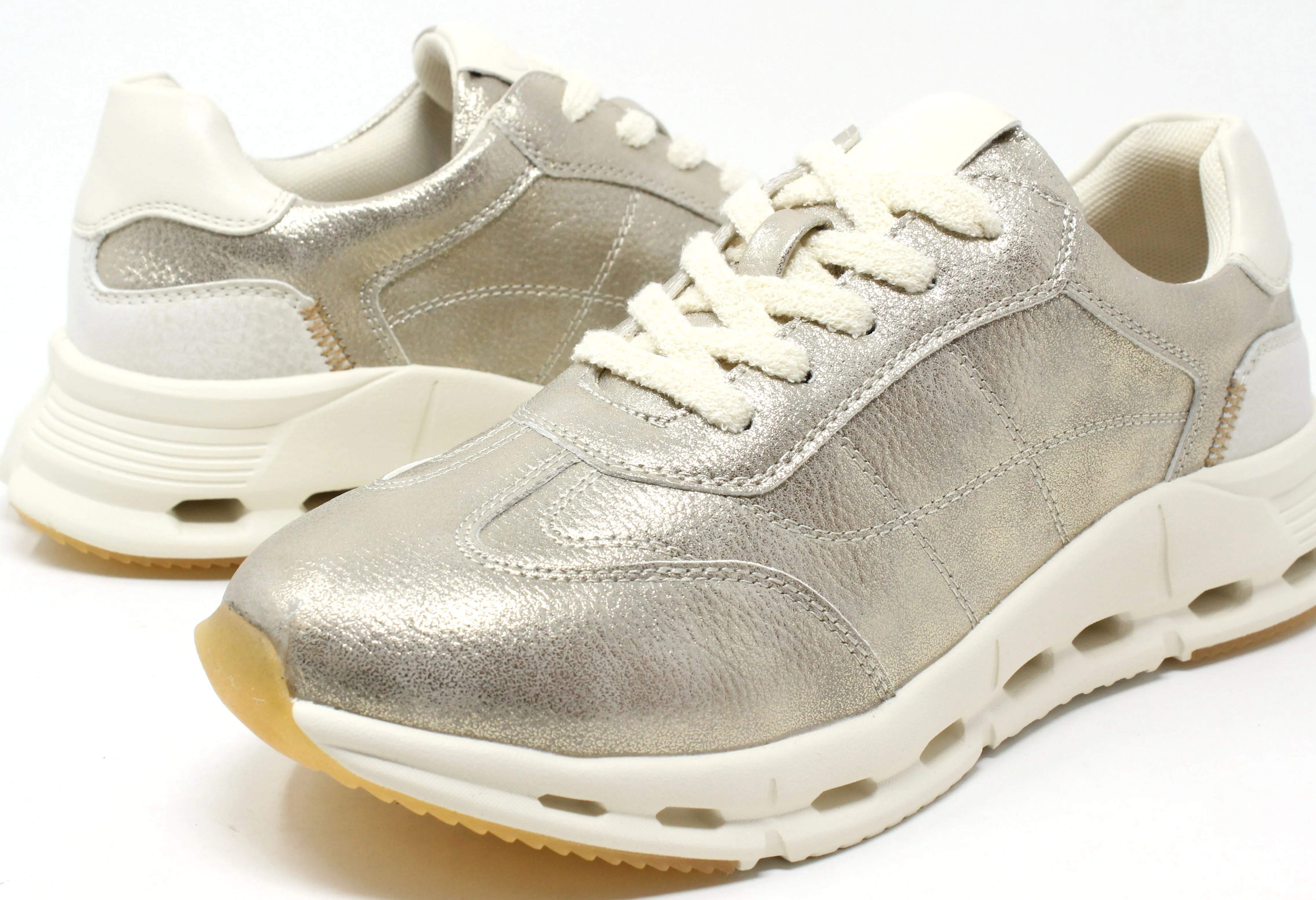 Metallic Trainer
