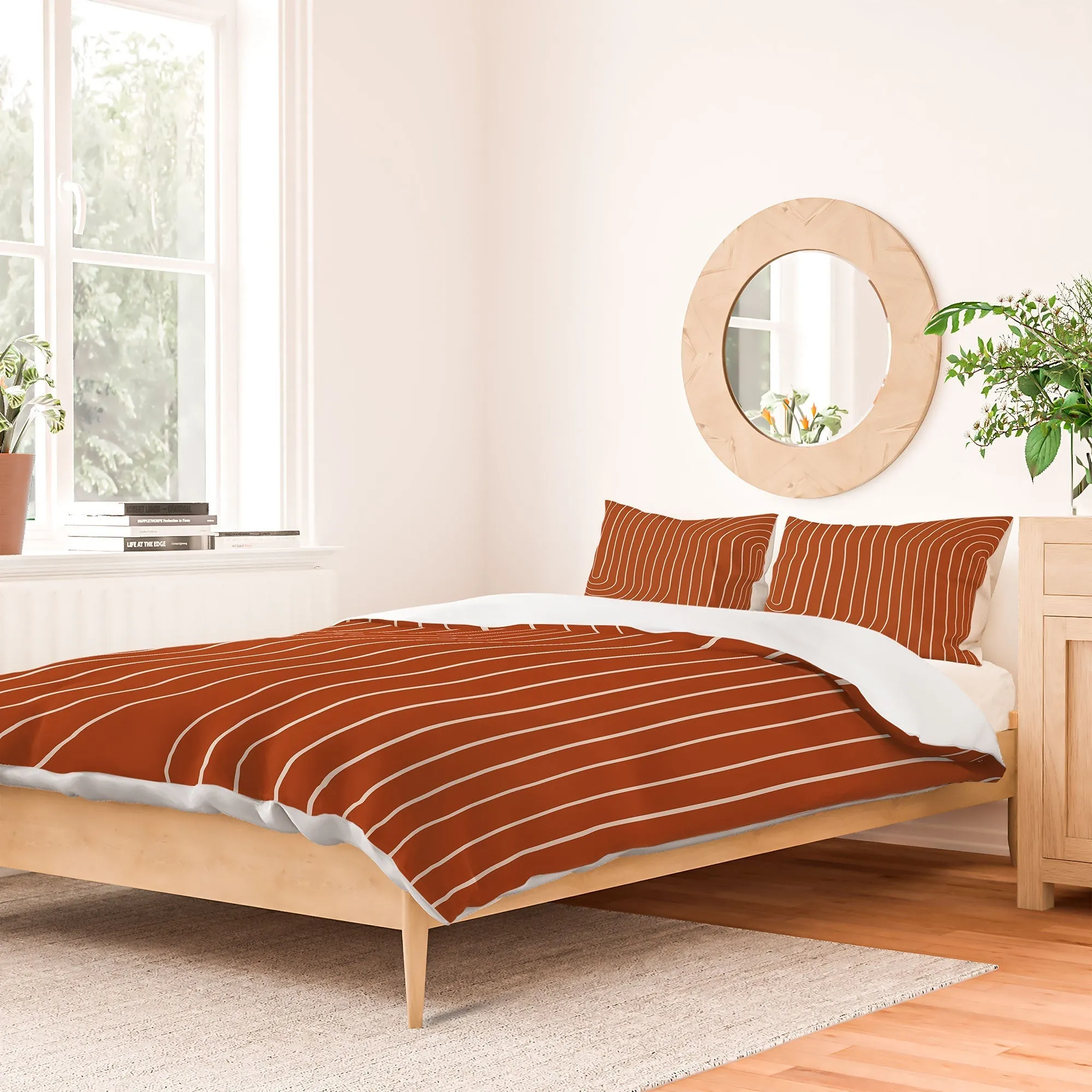 MINIMAL LINE CURVATURE CORAL DUVET / COMFORTER