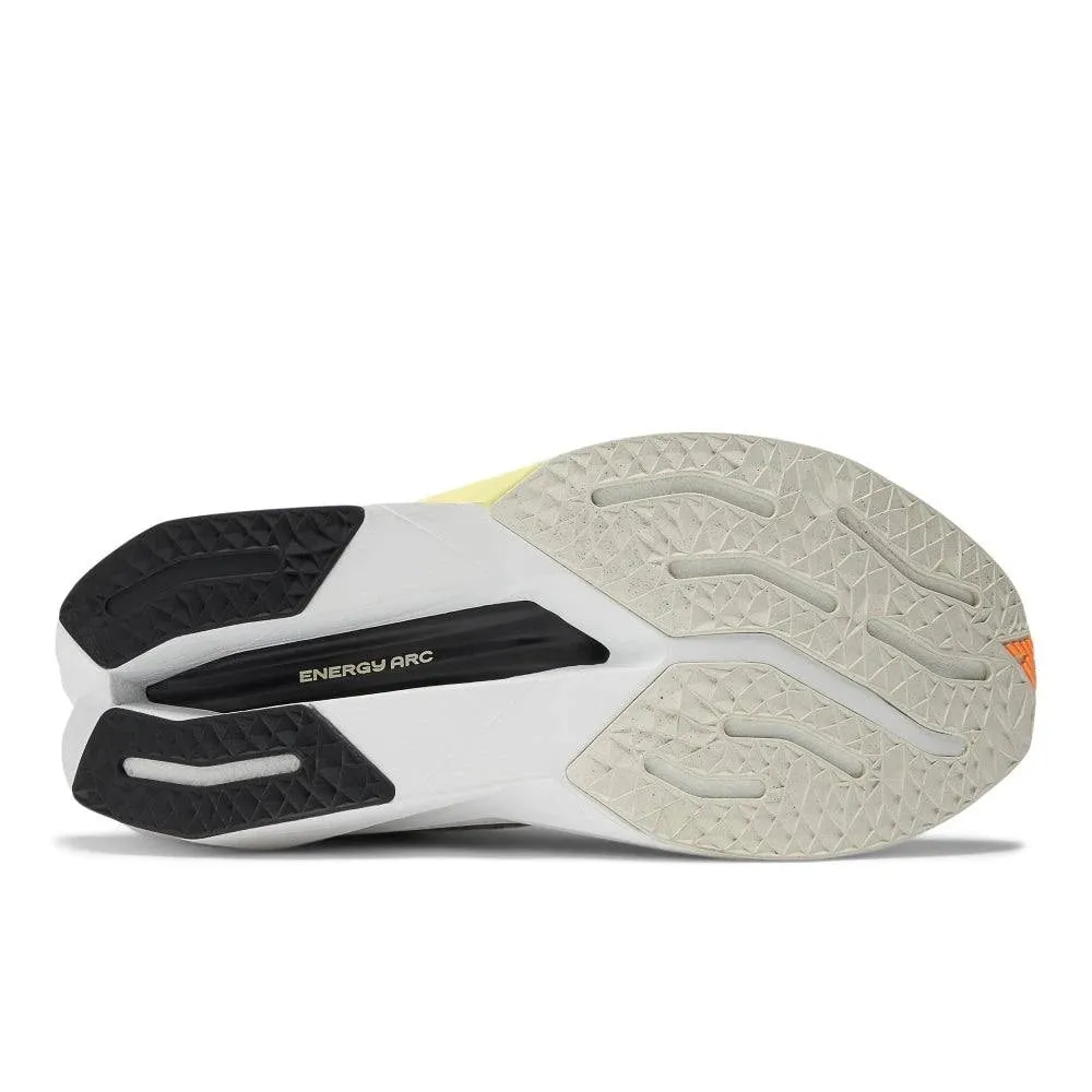 New Balance | FuelCell SuperComp Trainer v4 | Angora | Heren