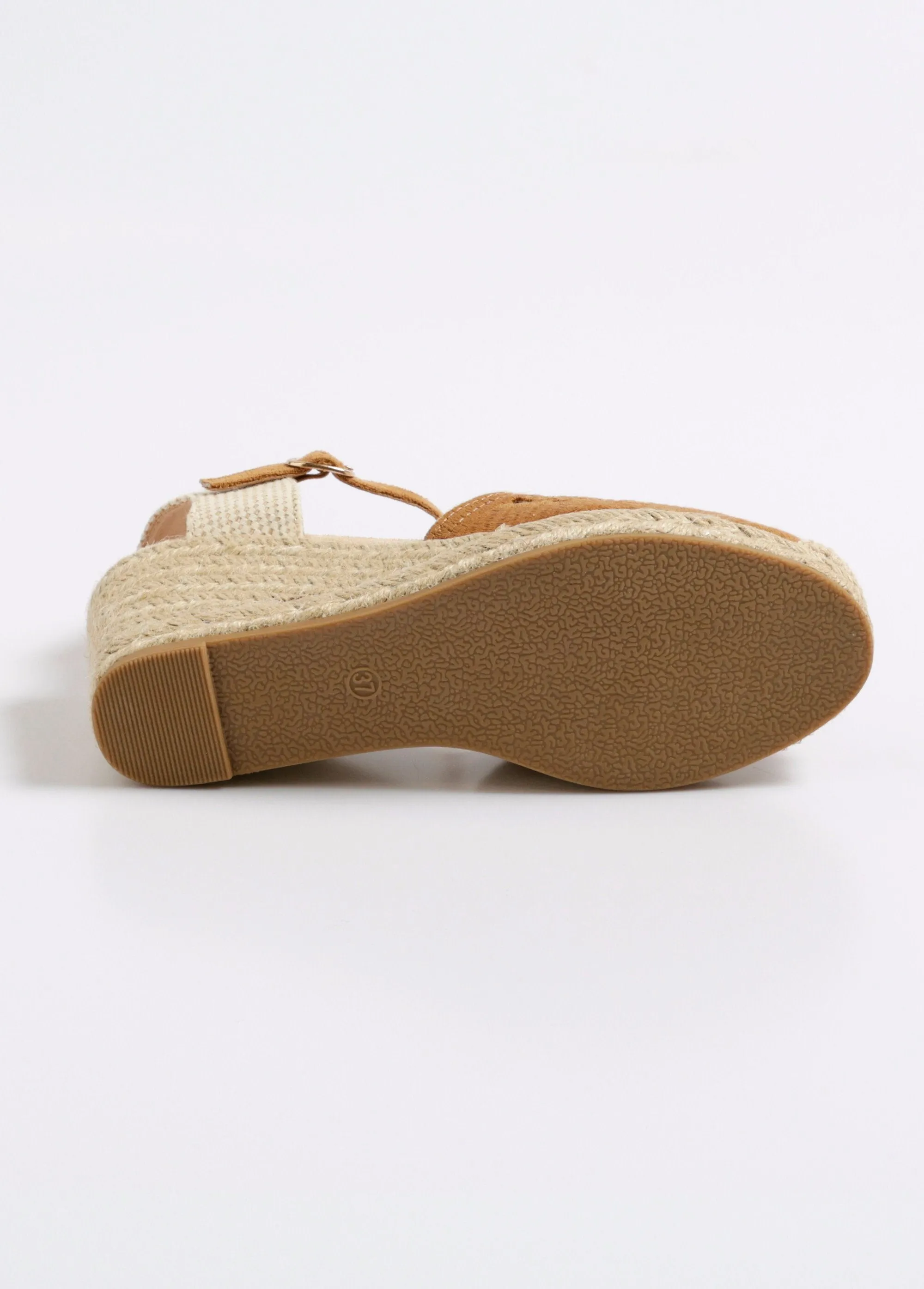 Openwork flower wedge espadrilles
