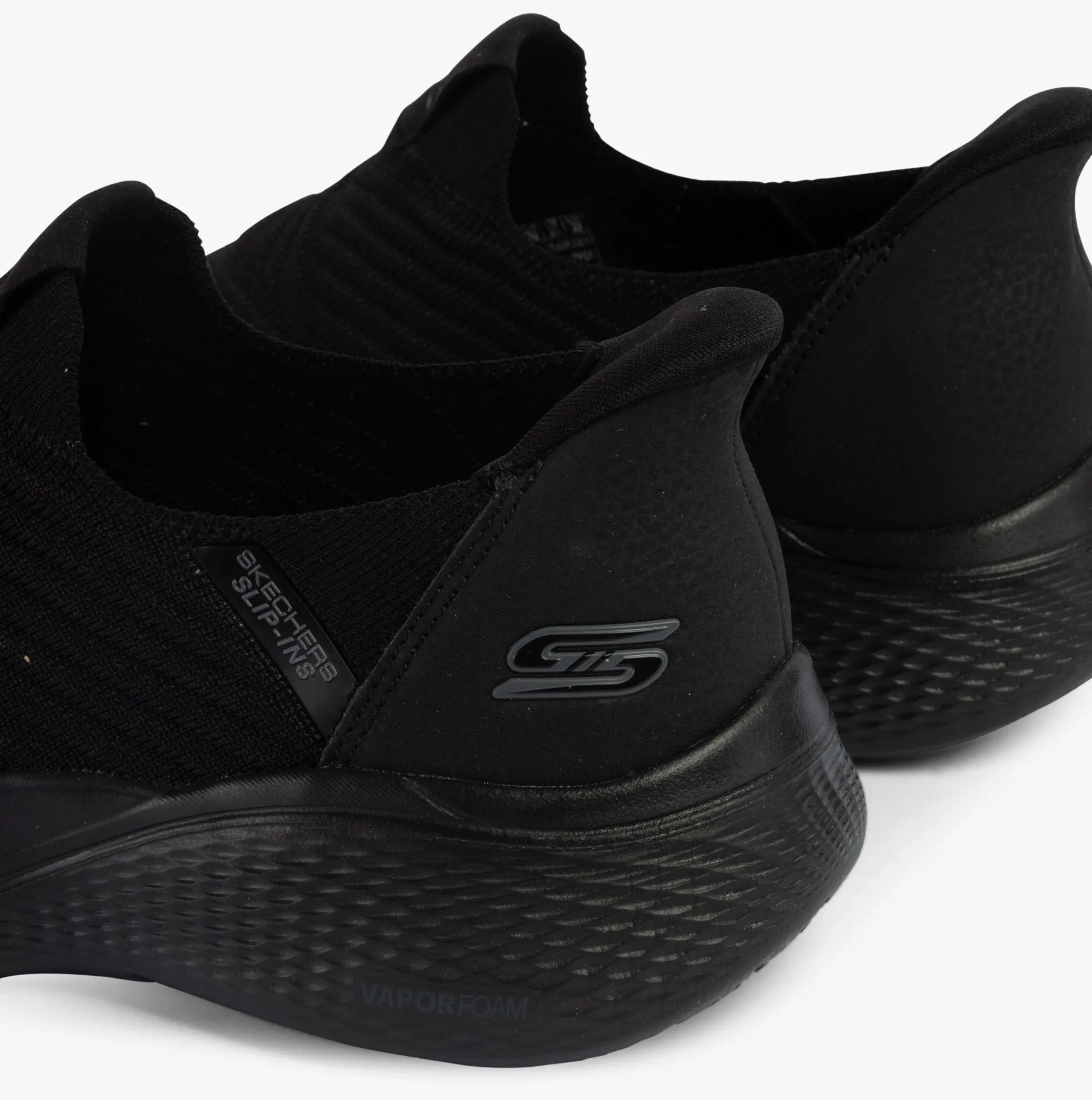 Skechers 117508/BBK BOBS INFINITY - DAILY VISION Womens Trainers Black
