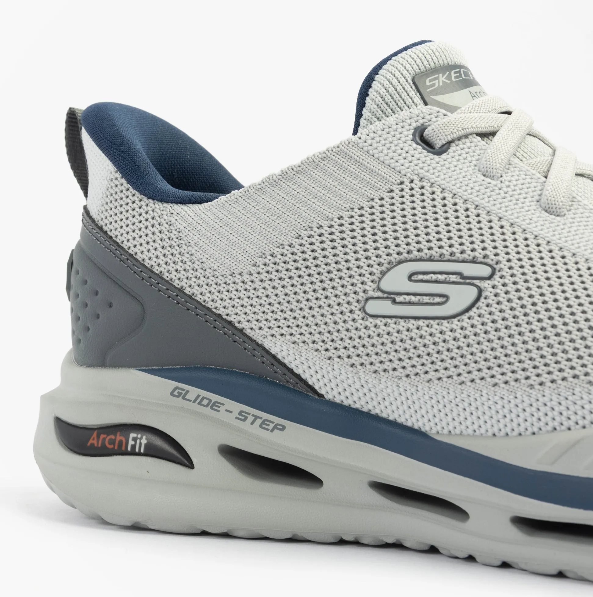 Skechers ARCH FIT ORVAN - KINCADE Mens Trainers Light Grey