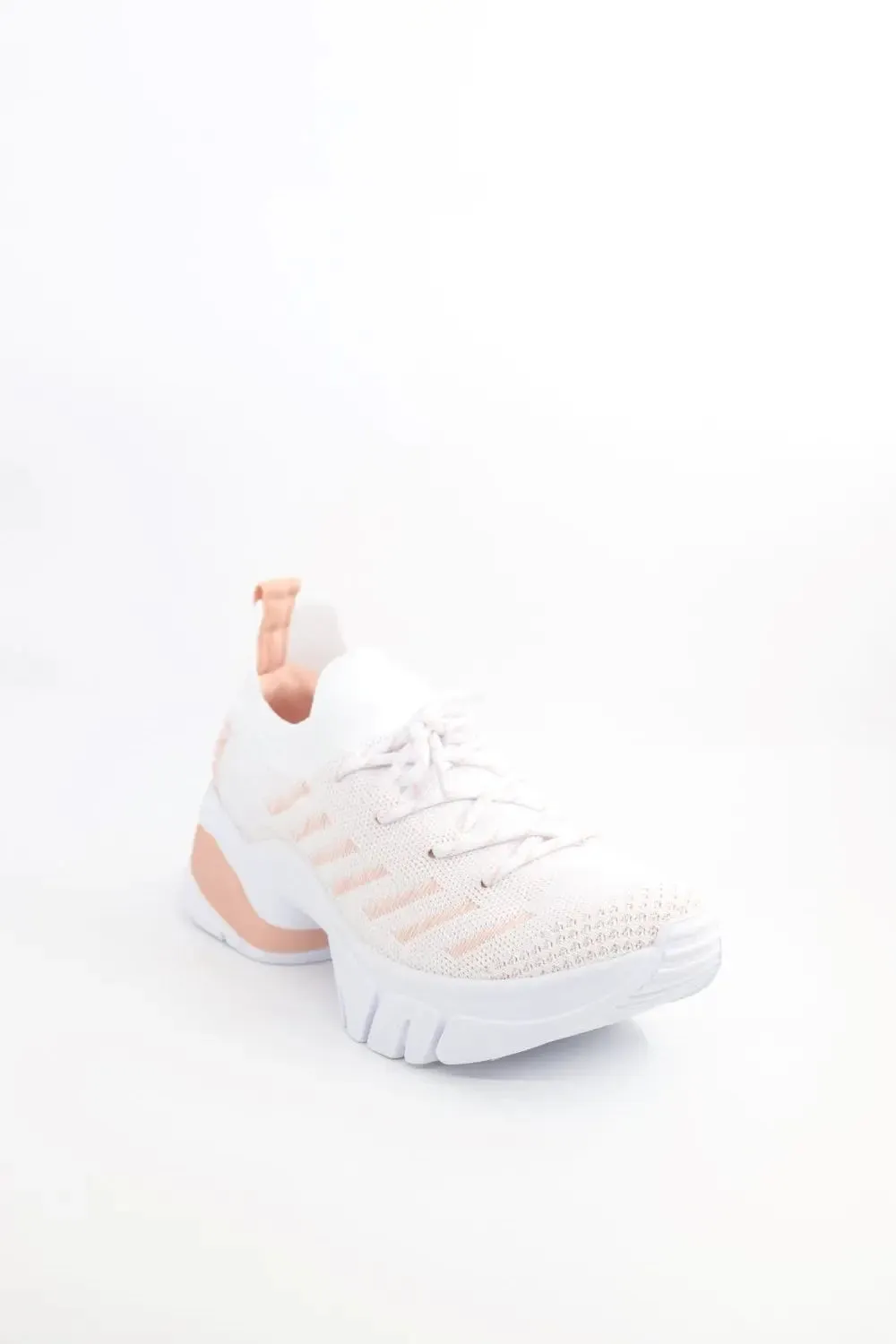 Trainer