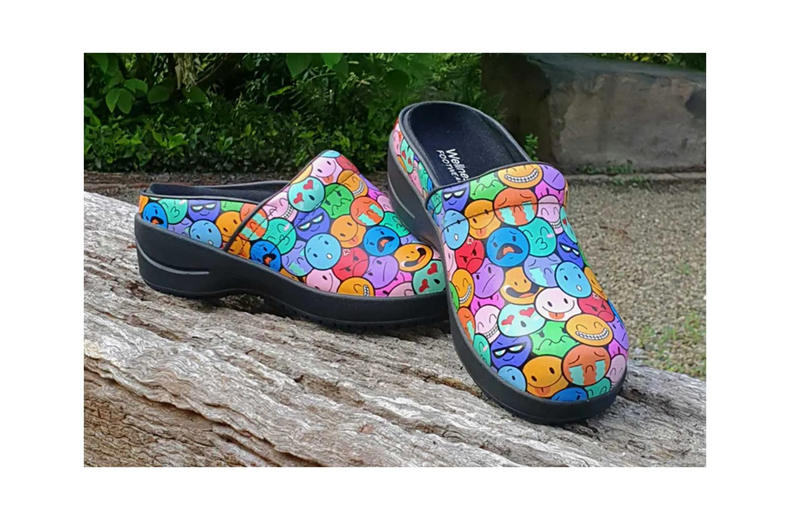 Wellness Faves Open Leather Clog Emojis