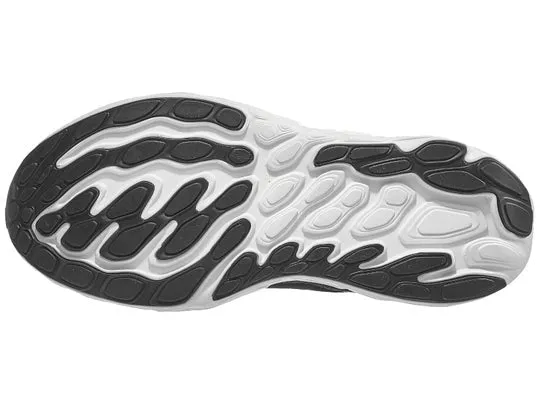 Women's Vongo v6 by New Balance